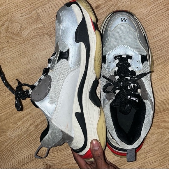 Balenciaga Silver and Black Men's Sneakers - Picture 2 of 2